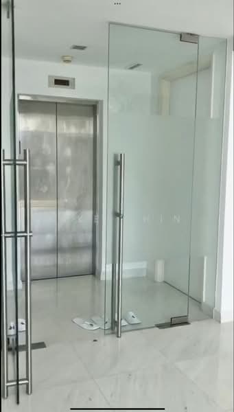 Saint Thomas Suites, 31 St. Thomas Walk, 4 Bedrooms, 2,013 sqft, Condominium For Rent, by Mike Chin, 500168163 - Entrance - PropertyGuru.com.sg