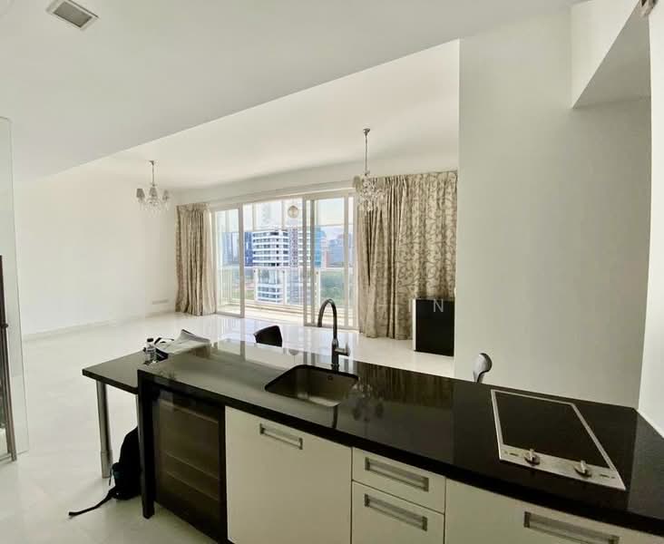 Saint Thomas Suites, 31 St. Thomas Walk, 4 Bedrooms, 2,013 sqft, Condominium For Rent, by Mike Chin, 500168163 - Living Room - PropertyGuru.com.sg