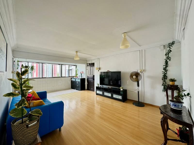 101 Ang Mo Kio Avenue 3, 101 Ang Mo Kio Avenue 3, 3 Bedrooms, 1,260 sqft, HDB Flat For Sale, by Dylan Lee, 500168166 - Living Room - PropertyGuru.com.sg