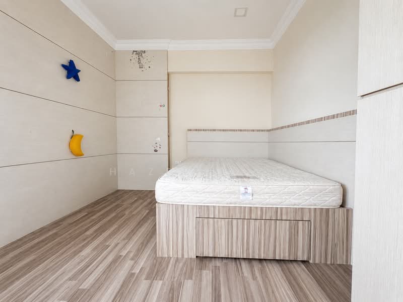 Bedok Court, 295 Bedok South Avenue 3, 7 Bedrooms, 6,210 sqft, Condominium For Rent, by Hazel Chan, 500168179 - Bedroom - PropertyGuru.com.sg
