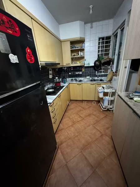 The Floravale, 248 Westwood Avenue, 3 Bedrooms, 1,248 sqft, Executive Condominium For Rent, by John Ho, 500168184 - Kitchen - PropertyGuru.com.sg