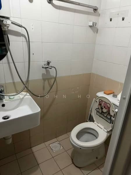 The Floravale, 248 Westwood Avenue, 3 Bedrooms, 1,248 sqft, Executive Condominium For Rent, by John Ho, 500168184 - Bathroom - PropertyGuru.com.sg