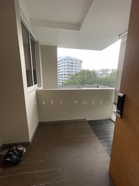 The Coterie at Holland, 72 Holland Road, 2 Bedrooms, 807 sqft, Condominium For Sale, by Mary Phee, 500168189 - Entrance Foyer - Balcony Style - PropertyGuru.com.sg