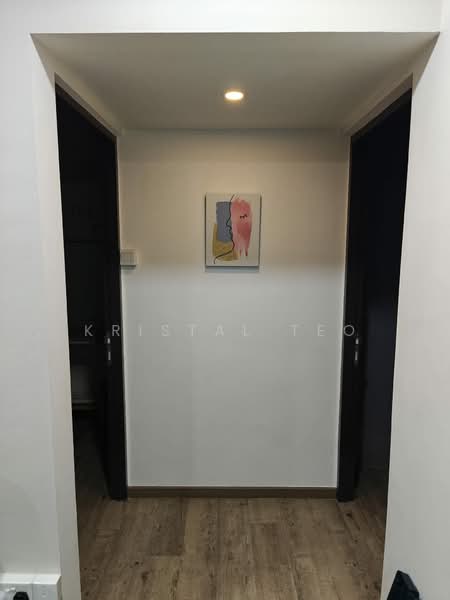 826 Jurong West Street 81, 826 Jurong West Street 81, 4 Bedrooms, 1,119 sqft, HDB Flat For Sale, by Kristal Teo, 500168191 - Corridor - PropertyGuru.com.sg