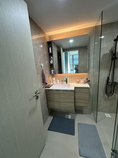 Treasure at Tampines, 55 Tampines Lane, 2 Bedrooms, 678 sqft, Condominium For Rent, by Dorothy Chua, 500168194 - Bathroom - PropertyGuru.com.sg