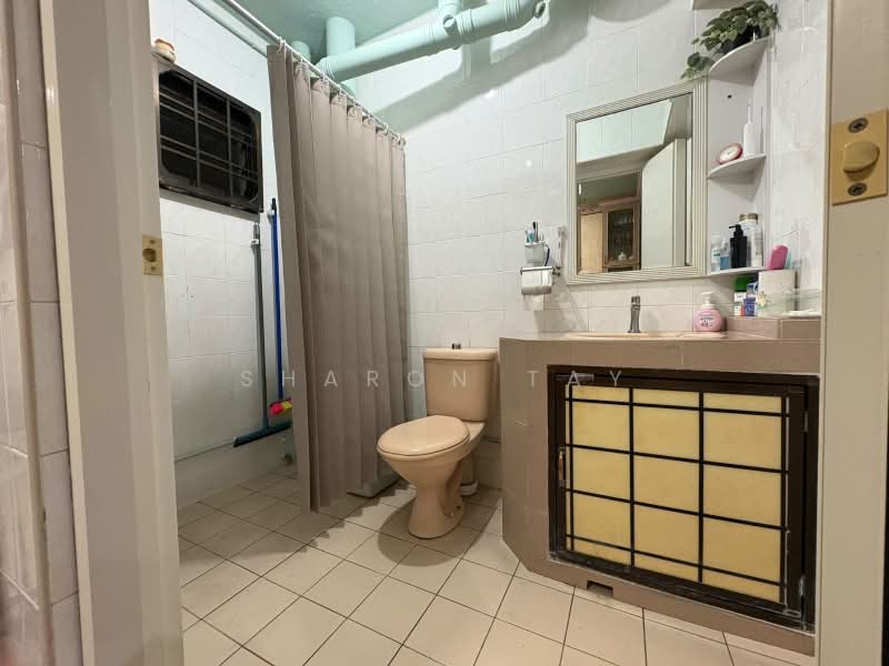 308 Canberra Road, 308 Canberra Road, Room Rental, 100 sqft, HDB Flat For Rent, by Sharon Tay, 500168205 - Bathroom - PropertyGuru.com.sg