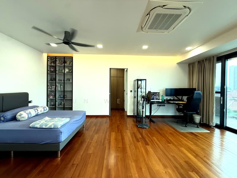 Sembawang Hills Estate, Jalan Rukam, 7 Bedrooms, 8,850 sqft, Semi-Detached House For Sale, by Jun Wei Lee, 500168218 - Bedroom - PropertyGuru.com.sg
