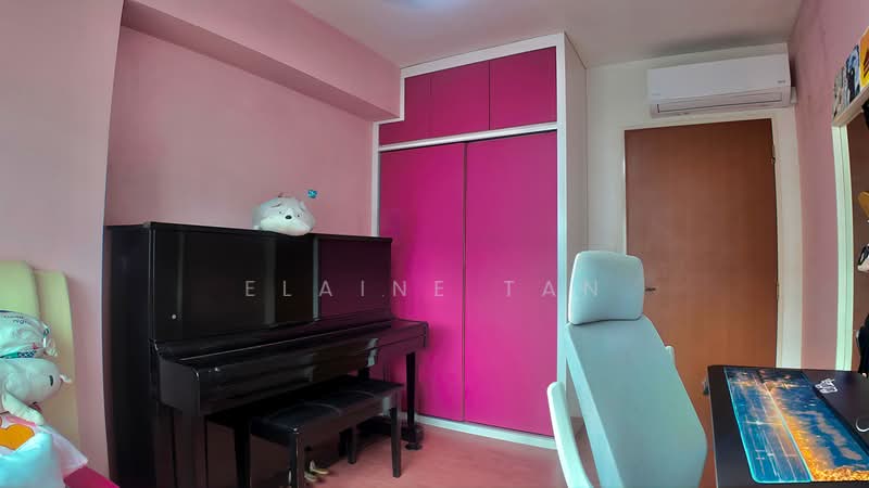 453C Fernvale Road, 453C Fernvale Road, 3 Bedrooms, 990 sqft, HDB Flat For Sale, by Elaine Tan, 500168223 - Bedroom - PropertyGuru.com.sg