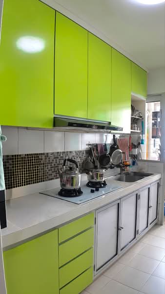 453C Fernvale Road, 453C Fernvale Road, 3 Bedrooms, 990 sqft, HDB Flat For Sale, by Elaine Tan, 500168223 - Kitchen - PropertyGuru.com.sg