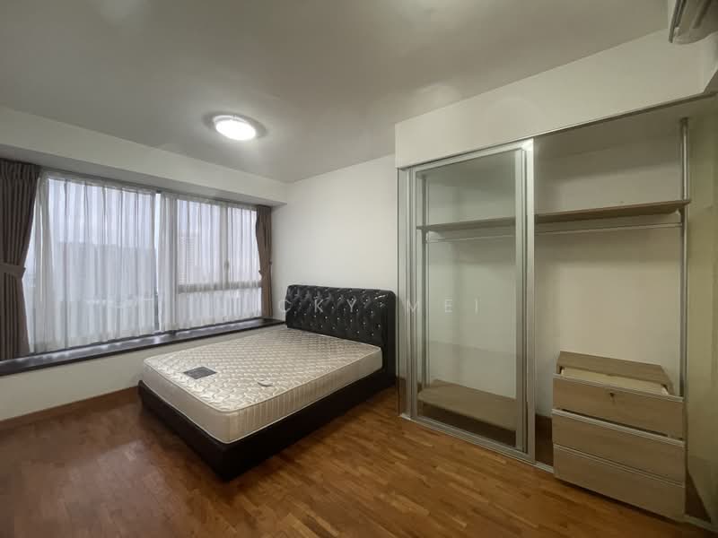 Centro Residences, 59 Ang Mo Kio Avenue 8, 2 Bedrooms, 872 sqft, Condominium For Sale, by Vicky Mei, 500168225 - Master Bedroom - PropertyGuru.com.sg