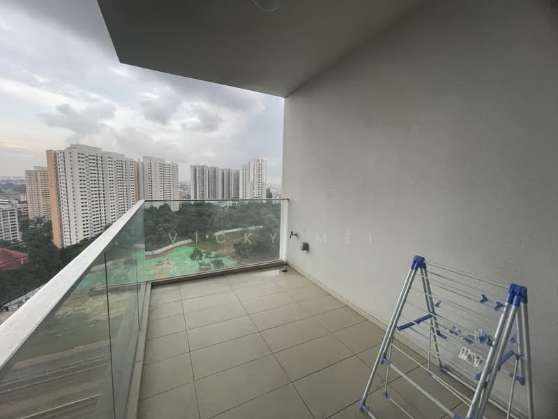 Centro Residences, 59 Ang Mo Kio Avenue 8, 2 Bedrooms, 872 sqft, Condominium For Sale, by Vicky Mei, 500168225 - Balcony - PropertyGuru.com.sg