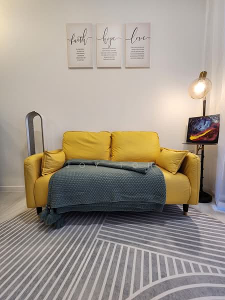 Rezi 24, 39 Lorong 24 Geylang, 1 Bedroom, 484 sqft, Apartment For Sale, by Joy Toh, 500168232 - Living Room - PropertyGuru.com.sg