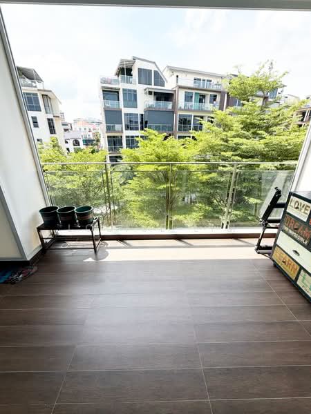 Euhabitat, 190 Jalan Eunos, 2 Bedrooms, 1,012 sqft, Condominium For Sale, by Louise Lim, 500168241 - Balcony - PropertyGuru.com.sg