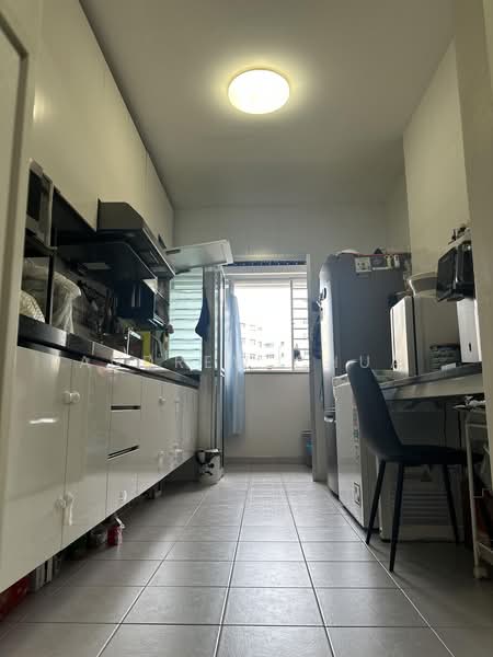 331A Anchorvale Street, 331A Anchorvale Street, 3 Bedrooms, 1,001 sqft, HDB Flat For Sale, by Andrew Chua, 500168247 - Kitchen - PropertyGuru.com.sg