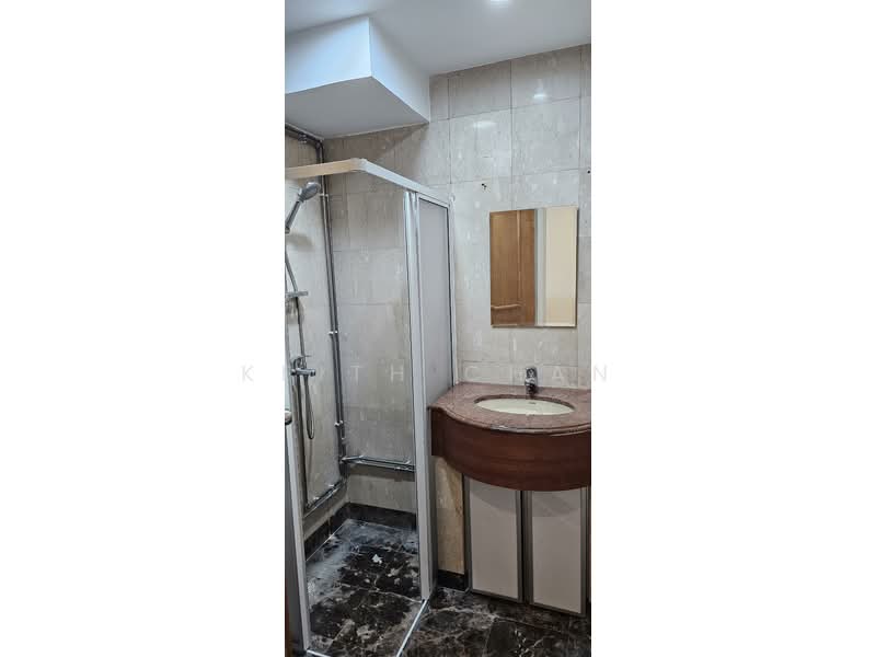 Sunflower Residence, 45 Lorong 32 Geylang, 3 Bedrooms, 1,012 sqft, Apartment For Rent, by Keith Chan, 500168249 - Bathroom - PropertyGuru.com.sg
