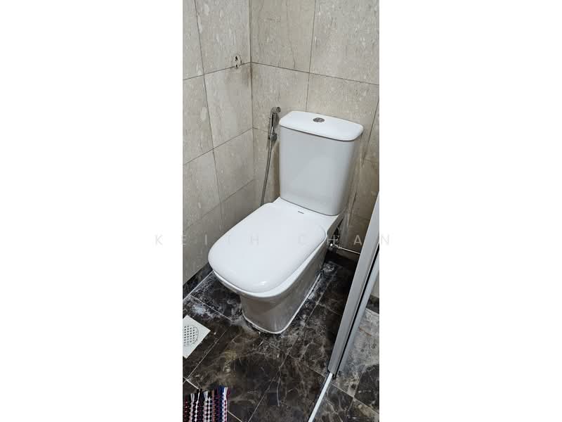 Sunflower Residence, 45 Lorong 32 Geylang, 3 Bedrooms, 1,012 sqft, Apartment For Rent, by Keith Chan, 500168249 - Bathroom - PropertyGuru.com.sg