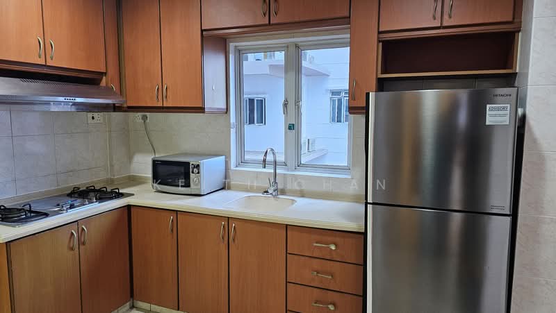 Sunflower Residence, 45 Lorong 32 Geylang, 3 Bedrooms, 1,012 sqft, Apartment For Rent, by Keith Chan, 500168249 - Kitchen - PropertyGuru.com.sg