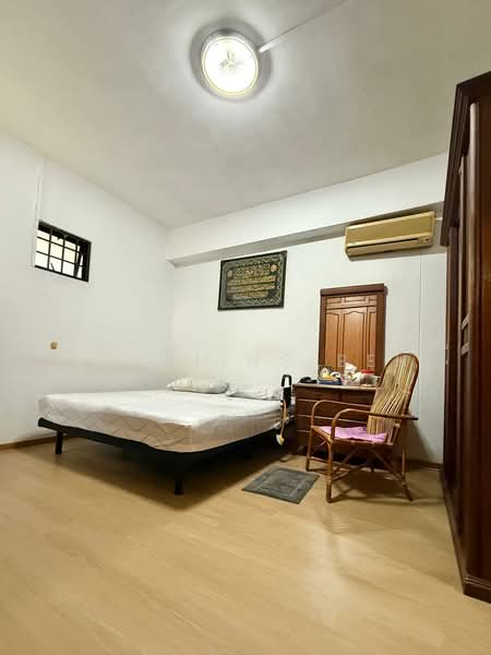 325 Sembawang Crescent, 325 Sembawang Crescent, 3 Bedrooms, 1,302 sqft, HDB Flat For Sale, by KangLing Beh, 500168250 - Bedroom - PropertyGuru.com.sg