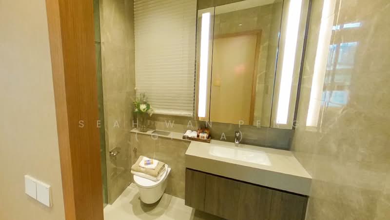 Lentoria, 32 Lentor Hills Road, 4 Bedrooms, 1,206 sqft, Condominium For Sale, by Seah Wan Peng (Gilda), 500168266 - Bathroom - PropertyGuru.com.sg
