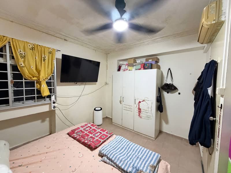 739 Woodlands Circle, 739 Woodlands Circle, 3 Bedrooms, 990 sqft, HDB Flat For Sale, by Shaldan ., 500168288 - Bedroom - PropertyGuru.com.sg