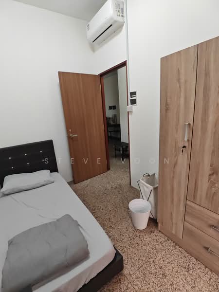 Dover Parkview, 30 Dover Rise, Room Rental, 120 sqft, Condominium For Rent, by Steve Voon, 500168289 - Bedroom - PropertyGuru.com.sg