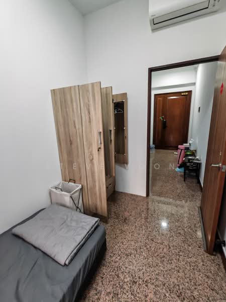 Dover Parkview, 30 Dover Rise, Room Rental, 100 sqft, Condominium For Rent, by Steve Voon, 500168292 - Bedroom - PropertyGuru.com.sg