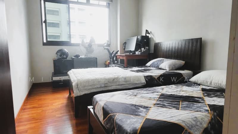 271B Jurong West Street 24, 271B Jurong West Street 24, Boon Lay / Jurong / Tuas, 3 Bedrooms, 1,205 sqft, HDB Flat For Sale, by Emily Lim Bee Kwang, 500168297 - Bedroom - PropertyGuru.com.sg