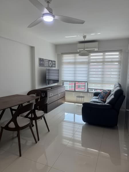 438B Bukit Batok West Avenue 8, 438B Bukit Batok West Avenue 8, 1 Bedroom, 506 sqft, HDB Flat For Sale, by Judy Tan, 500168308 - Living Room - PropertyGuru.com.sg