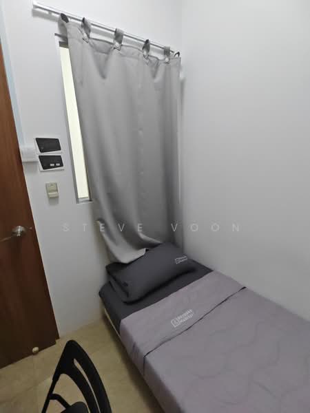 Heritage View, 8 Dover Rise, Room Rental, 200 sqft, Condominium For Rent, by Steve Voon, 500168317 - Bedroom - PropertyGuru.com.sg