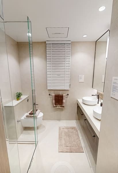 Vela Bay, Bayshore Road, 5 Bedrooms, 1,582 sqft, Condominium For Sale, by Jesse Ng, 500168319 - Bathroom - PropertyGuru.com.sg