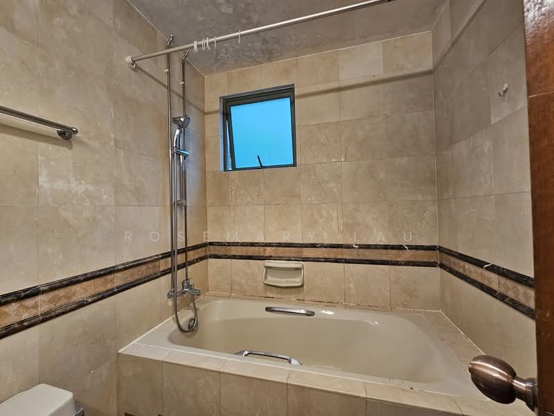 Gold Palm Mansions, 139 Lorong K Telok Kurau, 2 Bedrooms, 1,033 sqft, Apartment For Rent, by Rosemary Lau, 500168320 - Bathroom - PropertyGuru.com.sg