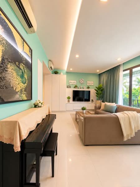 Hundred Trees, 85 West Coast Drive, 3 Bedrooms, 1,163 sqft, Condominium For Sale, by Andy Liew Chun Kit, 500168325 - Living Room - PropertyGuru.com.sg