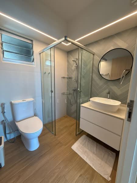 50 Commonwealth Drive, 50 Commonwealth Drive, 3 Bedrooms, 1,227 sqft, HDB Flat For Rent, by Daniel Song, 500168328 - Bathroom - PropertyGuru.com.sg