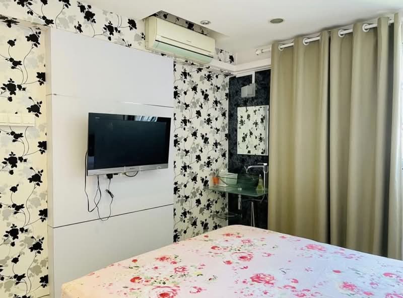 241 Bukit Batok East Avenue 5, 241 Bukit Batok East Avenue 5, 2 Bedrooms, 726 sqft, HDB Flat For Rent, by Jeslyn Yu, 500168330 - Bedroom - PropertyGuru.com.sg