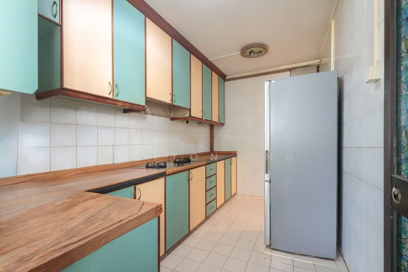 325 Sembawang Crescent, 325 Sembawang Crescent, 3 Bedrooms, 1,292 sqft, HDB Flat For Sale, by Clifton Ong, 500168331 - Kitchen - PropertyGuru.com.sg