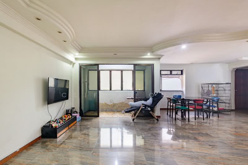 325 Sembawang Crescent, 325 Sembawang Crescent, 3 Bedrooms, 1,292 sqft, HDB Flat For Sale, by Clifton Ong, 500168331 - Living Room - PropertyGuru.com.sg
