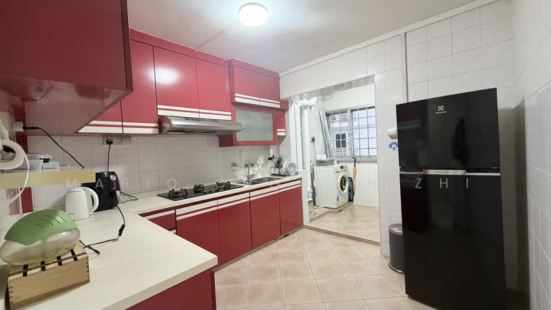 107 Rivervale Walk, 107 Rivervale Walk, 3 Bedrooms, 1,087 sqft, HDB Flat For Rent, by Mario Ong Jun Zhi, 500168334 - Kitchen - PropertyGuru.com.sg