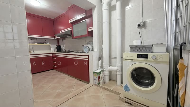 107 Rivervale Walk, 107 Rivervale Walk, 3 Bedrooms, 1,087 sqft, HDB Flat For Rent, by Mario Ong Jun Zhi, 500168334 - Kitchen - PropertyGuru.com.sg