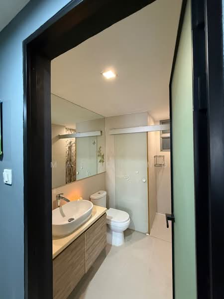 The Florida, 78 Hougang Avenue 7, 3 Bedrooms, 1,292 sqft, Condominium For Sale, by Mag Ching, 500168336 - Bathroom 2 - PropertyGuru.com.sg