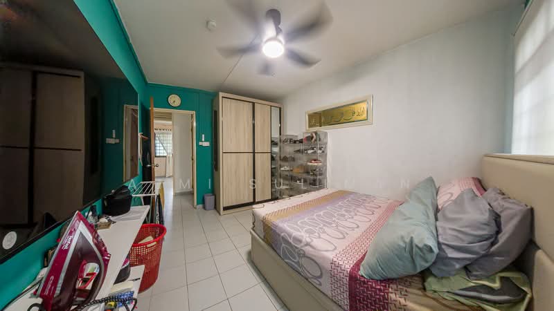 319 Woodlands Street 31, 319 Woodlands Street 31, 3 Bedrooms, 1,108 sqft, HDB Flat For Sale, by Azmi Suliman, 500168342 - Bedroom - PropertyGuru.com.sg