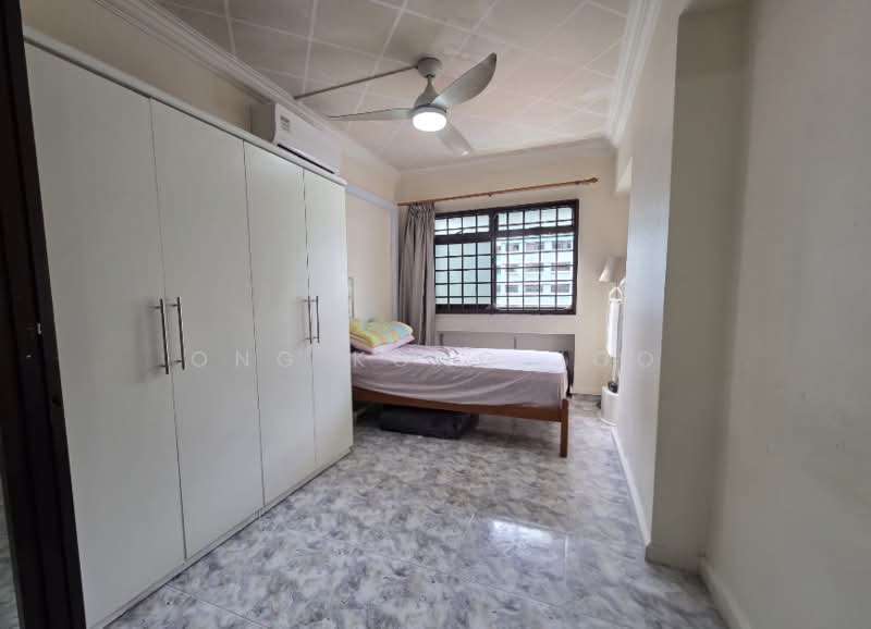 727 Tampines Street 71, 727 Tampines Street 71, 4 Bedrooms, 1,291 sqft, HDB Flat For Rent, by Ong Kong Joo, 500168344 - Bedroom - PropertyGuru.com.sg