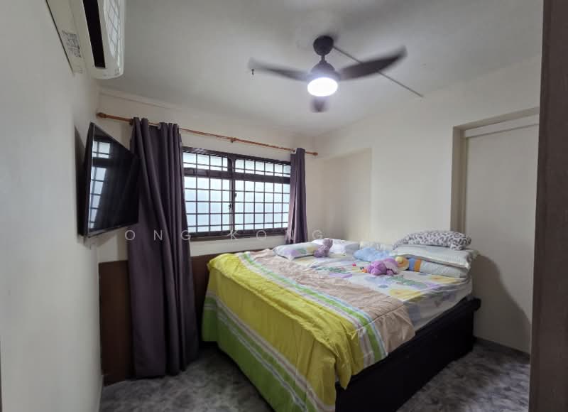 727 Tampines Street 71, 727 Tampines Street 71, 4 Bedrooms, 1,291 sqft, HDB Flat For Rent, by Ong Kong Joo, 500168344 - Bedroom - PropertyGuru.com.sg