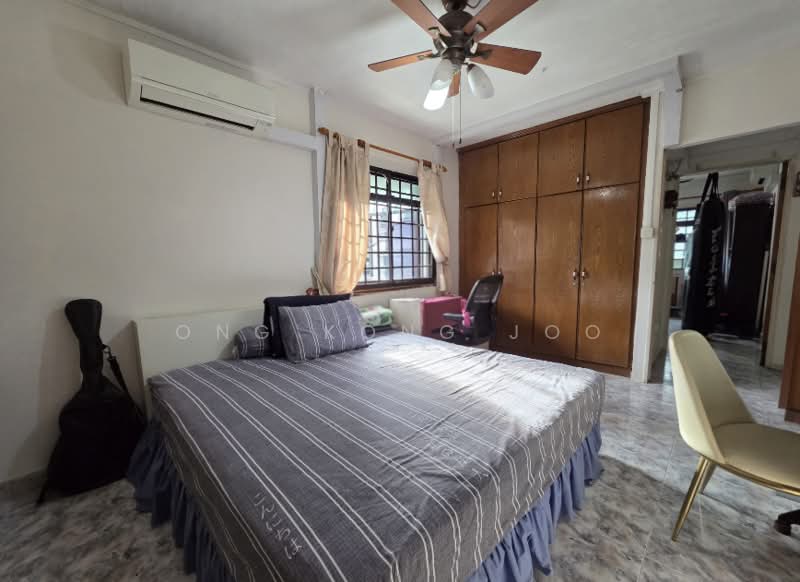 727 Tampines Street 71, 727 Tampines Street 71, 4 Bedrooms, 1,291 sqft, HDB Flat For Rent, by Ong Kong Joo, 500168344 - Bedroom - PropertyGuru.com.sg
