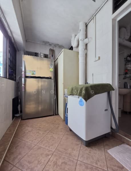 727 Tampines Street 71, 727 Tampines Street 71, 4 Bedrooms, 1,291 sqft, HDB Flat For Rent, by Ong Kong Joo, 500168344 - Interior - PropertyGuru.com.sg