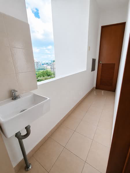 Glendale Park, 21 Hillview Avenue, 3 Bedrooms, 1,257 sqft, Condominium For Rent, by Tan Hong Le Ryan, 500168348 - Balcony - PropertyGuru.com.sg