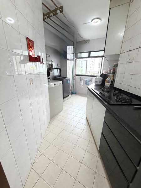 158B Rivervale Crescent, 158B Rivervale Crescent, 3 Bedrooms, 1,184 sqft, HDB Flat For Sale, by Kelvin Koh, 500168351 - Kitchen - PropertyGuru.com.sg