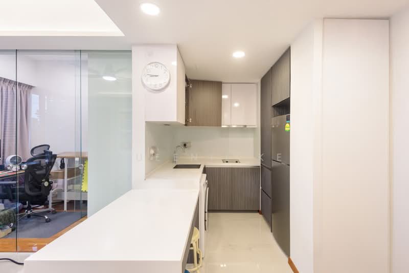 Watertown, 73 Punggol Central, 2 Bedrooms, 570 sqft, Condominium For Sale, by Queenie Ke, 500168359 - Kitchen - PropertyGuru.com.sg