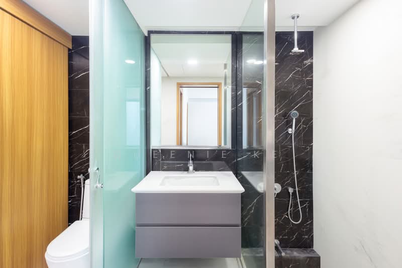 Watertown, 73 Punggol Central, 2 Bedrooms, 570 sqft, Condominium For Sale, by Queenie Ke, 500168359 - Bathroom - PropertyGuru.com.sg