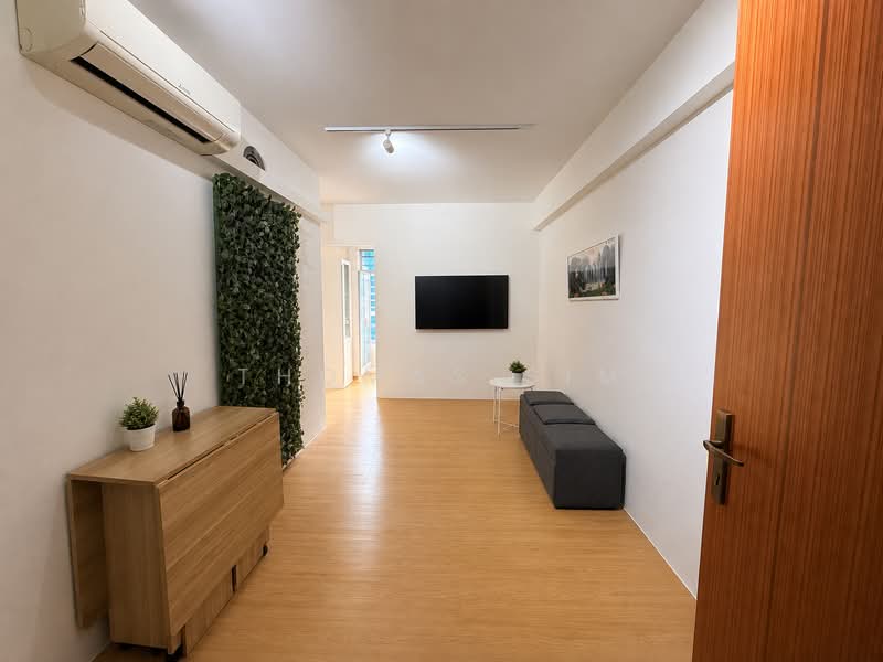 675B Fern Grove @ Yishun, 675B Yishun Avenue 4, 1 Bedroom, 506 sqft, HDB Flat For Sale, by Thomas Sim, 500168361 - Living Room - PropertyGuru.com.sg