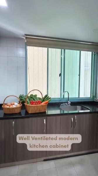 Hazel Park Condo, 15 Hazel Park Condo, 3 Bedrooms, 1,324 sqft, Condominium For Sale, by Megah Yang, 500168365 - PropertyGuru.com.sg